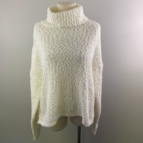 NWT BOBEAU Ivory Teddy Bear Turtle Neck Sweater (L) - Picture 2 of 8